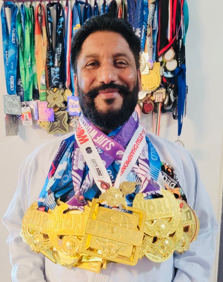 WhatsApp Image 2025-11-14 at 09.13.04(3)